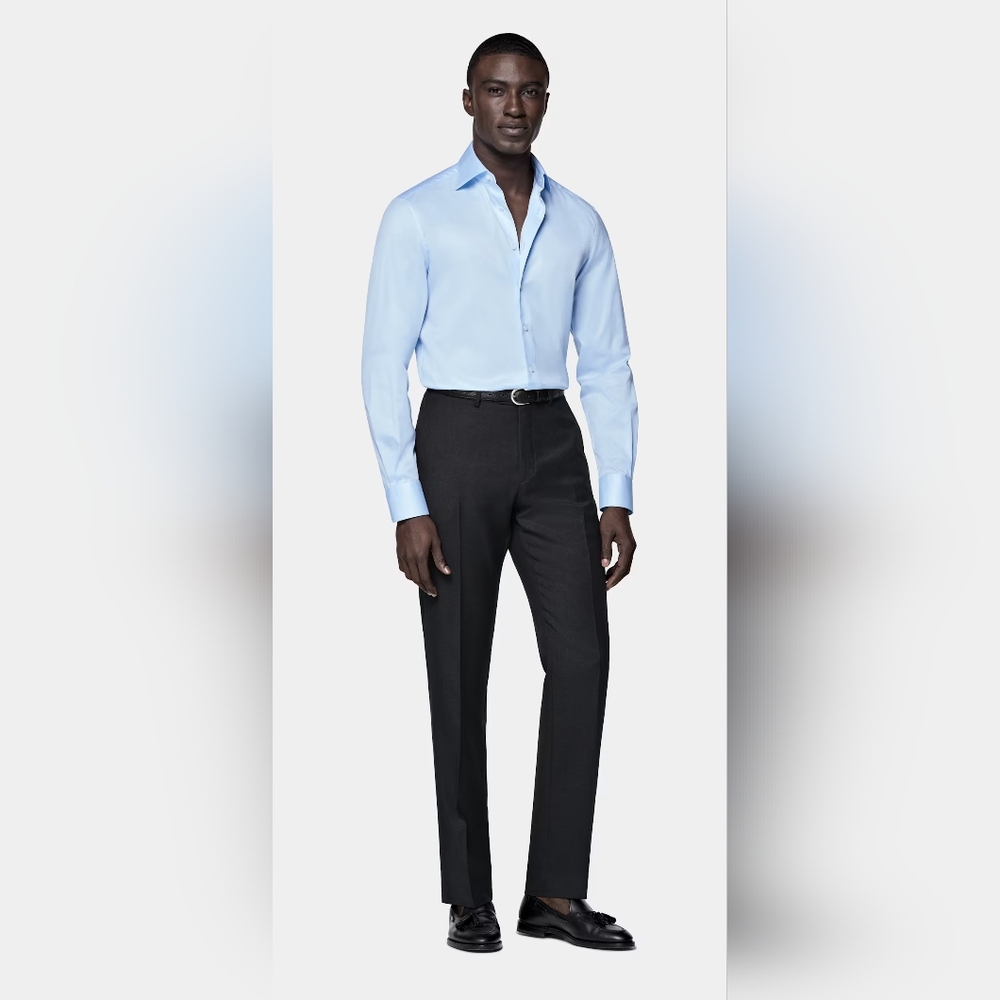 Suitsupply Men's Light Blue Widespread Collar Shirt Wrinkle-Blue 40 15 3/4